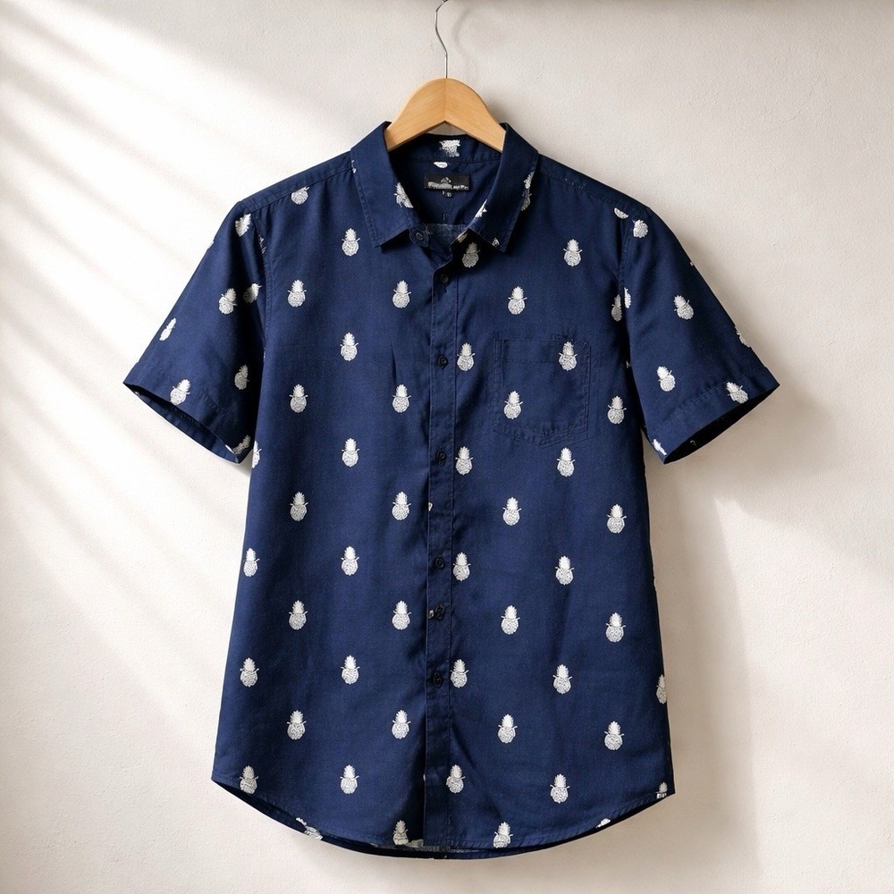 Molokai Surf Co shirt Mens Medium Blue & White Pineapples short sleeve XL